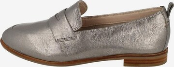 CLARKS Classic Flats in Grey: front
