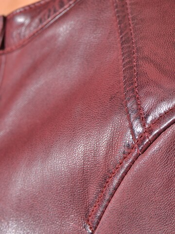 Maze Between-Season Jacket 'Grenada' in Red