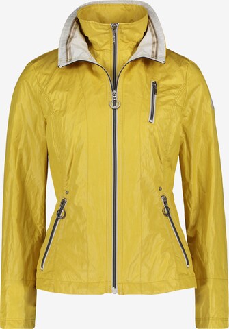 GIL BRET Between-Season Jacket in Yellow: front