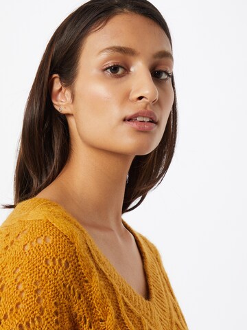 Pepe Jeans Sweater 'Elia' in Yellow