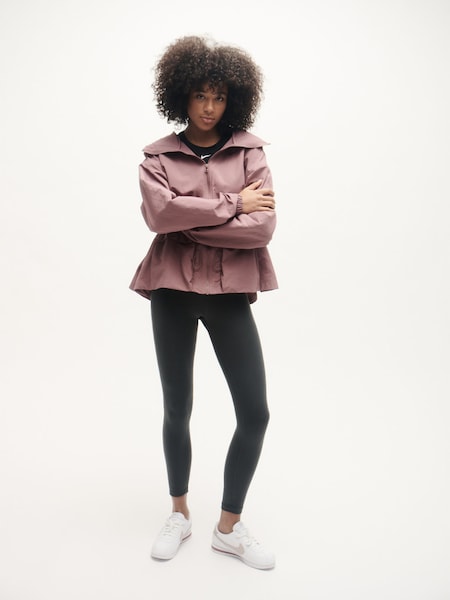 Elise - Outdoor Sport Look by Nike