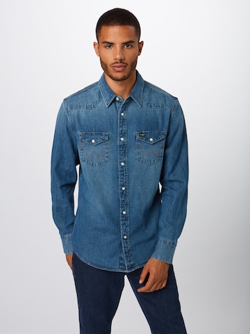 WRANGLER - Ajuste regular Camisa en azul