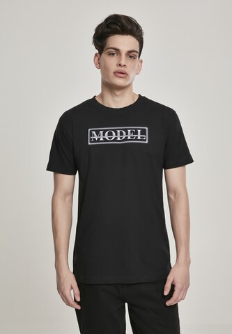 Mister Tee Shirt in Zwart: voorkant