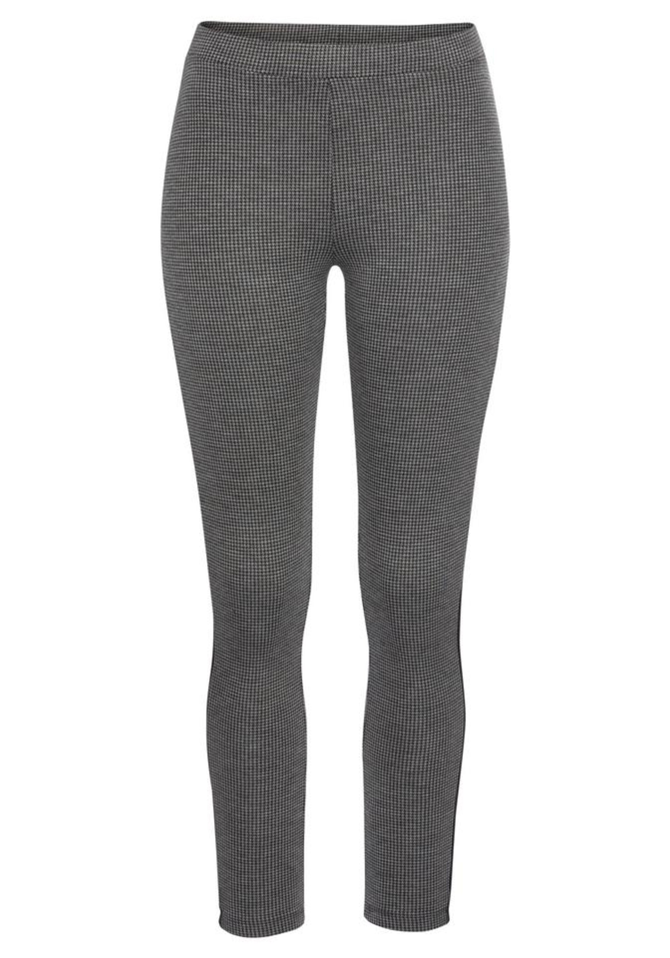 LASCANA Skinny Leggings in Schwarz: Vorderseite