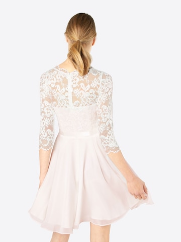 Robe de cocktail SWING en blanc