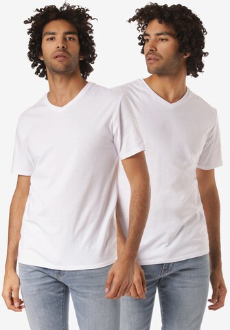 Lakeville Mountain T-Shirt 'V Neck Double Pack' in Weiß