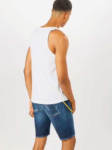 Coupe regular T-Shirt TOM TAILOR DENIM en blanc