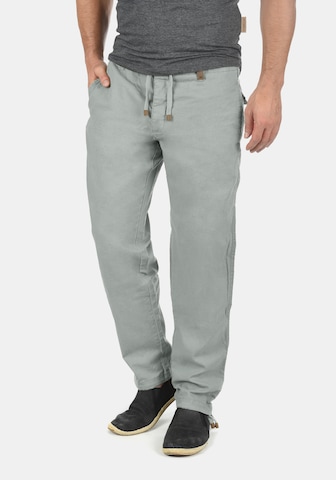 INDICODE JEANS Regular Leinenhose 'Ives' in Grau: predná strana