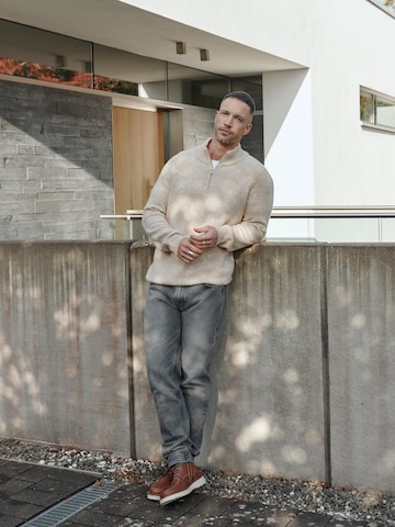 Beige Zipper Sweater Look by DAN FOX APPAREL