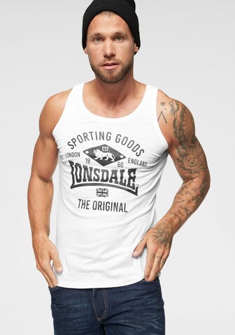 LONSDALE Футболка в Черный: спереди
