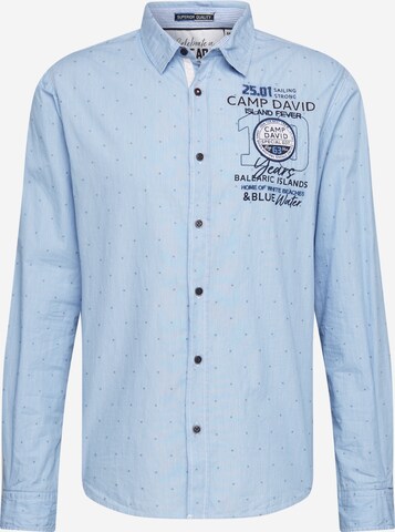 CAMP DAVID - Ajuste regular Camisa en azul: frente