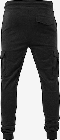Tapered Pantaloni cargo di Urban Classics in grigio