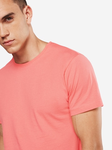 Urban Classics - Camiseta en naranja