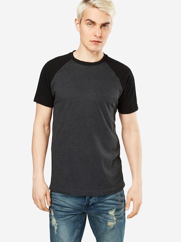 T-Shirt Urban Classics en gris : devant