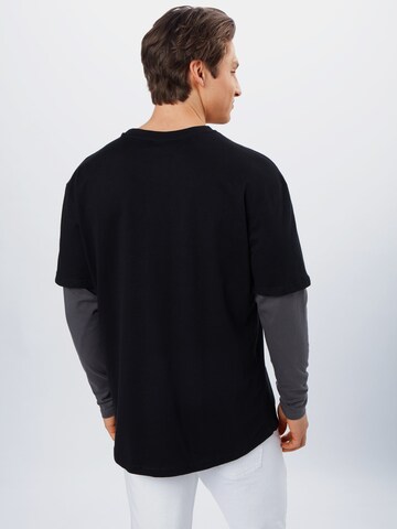 juoda Urban Classics Standartinis modelis Marškinėliai
