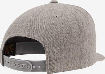 Flexfit Cap in Grey