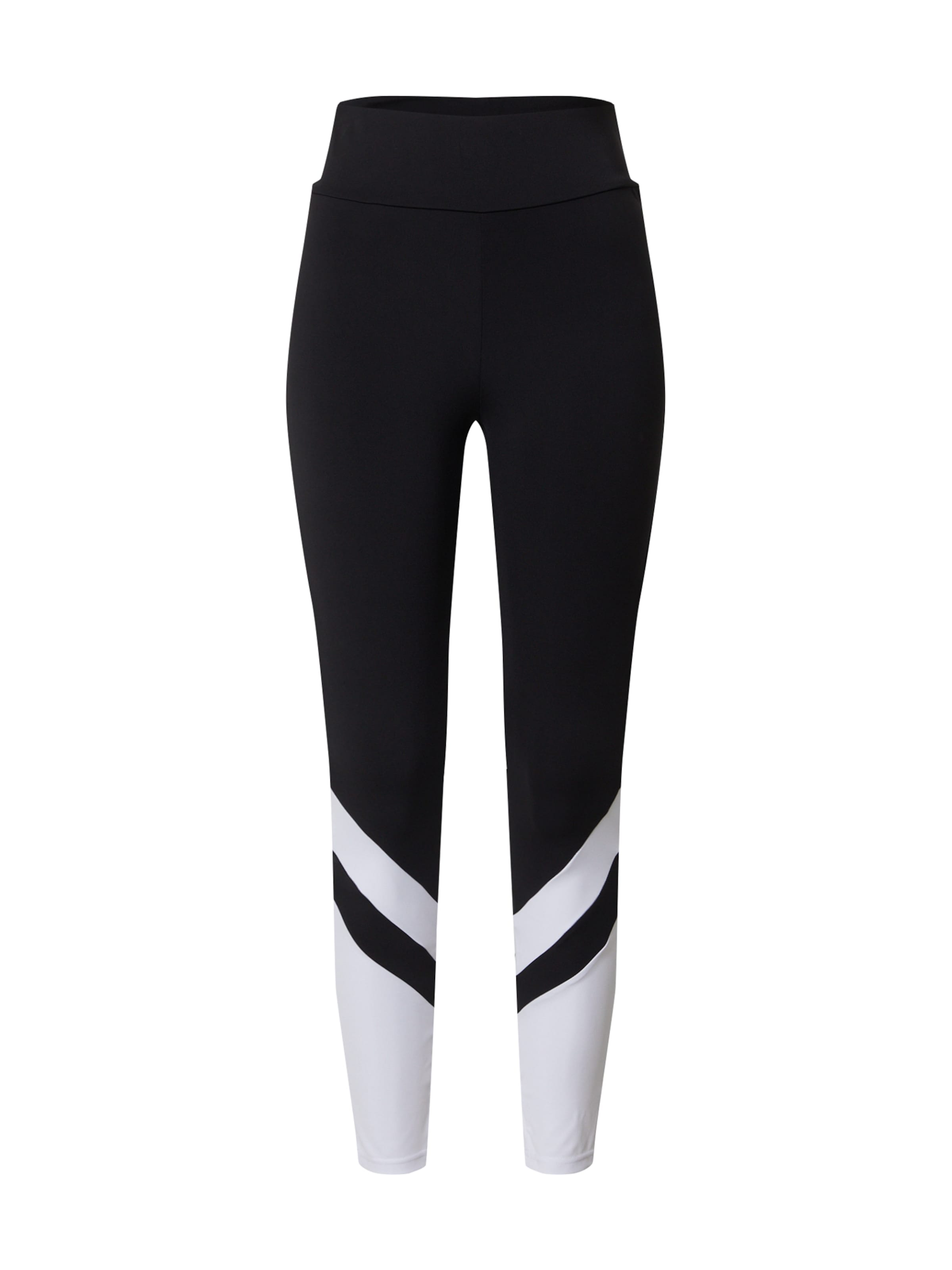 Skinny Leggings Urban Classics en noir : devant