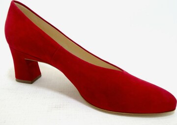 PETER KAISER Pumps in Red