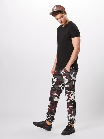 Effilé Pantalon cargo Urban Classics en gris