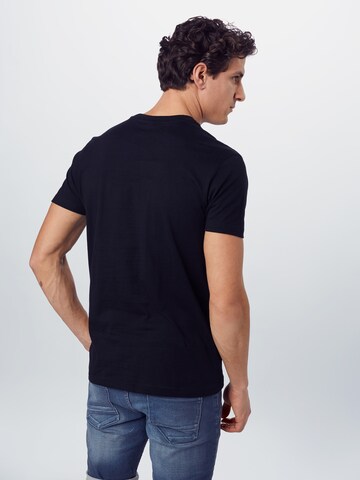 Urban Classics Regular Fit T-Shirt in Schwarz