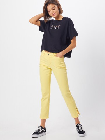 Coupe slim Jean 'Dream Chic' MAC en jaune