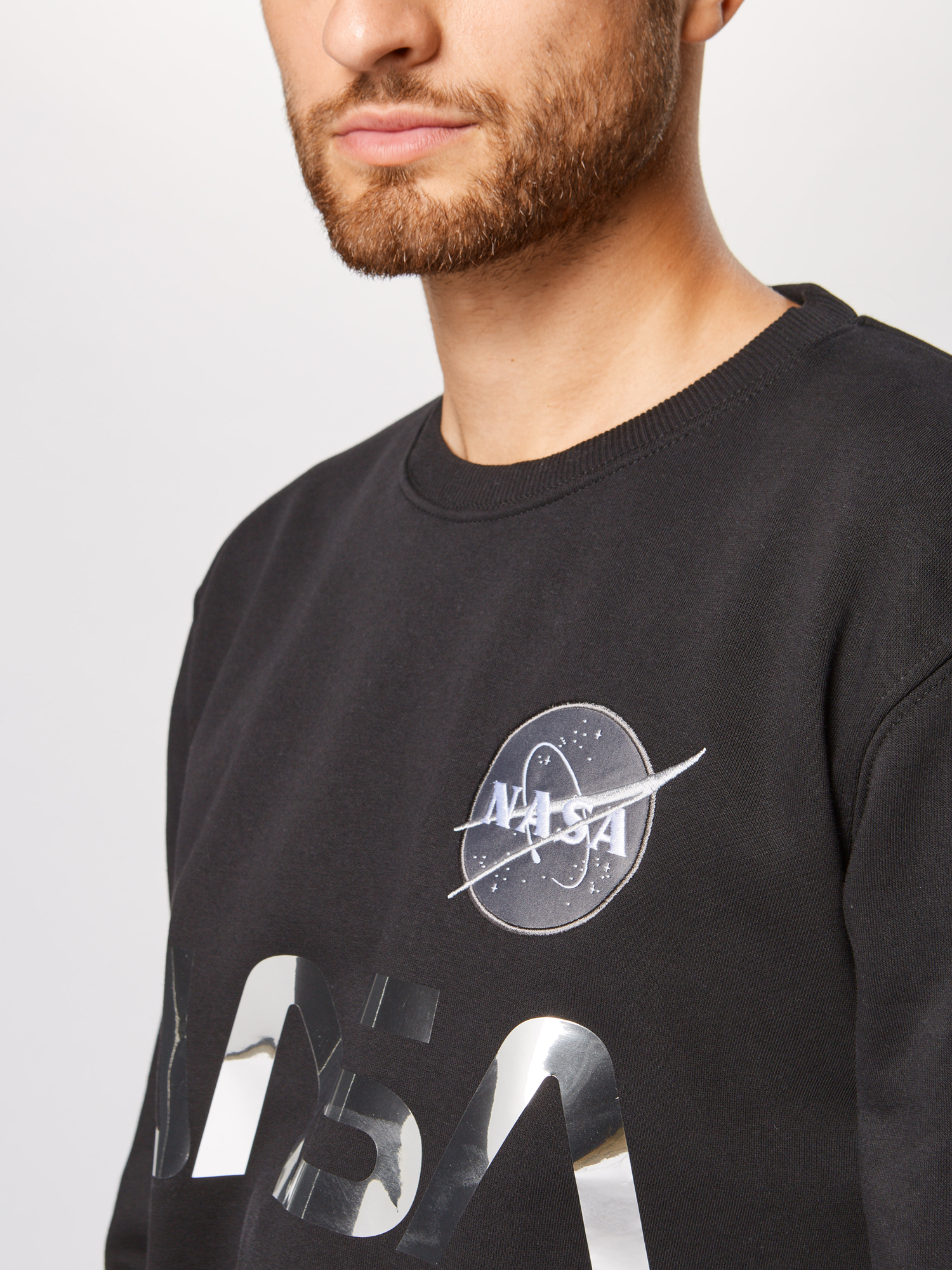 Plus size Odzież ALPHA INDUSTRIES Bluzka sportowa NASA w kolorze Czarnym 