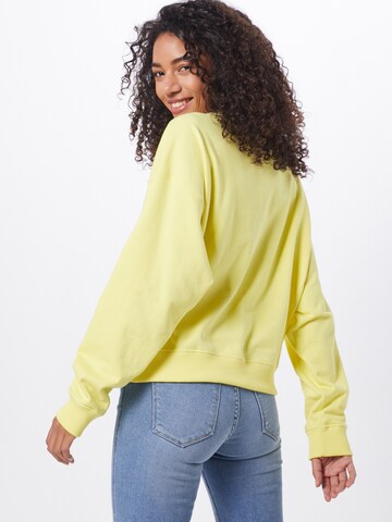 Champion Authentic Athletic Apparel Mikina – žlutá