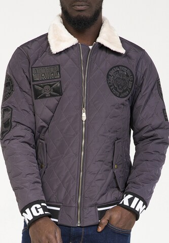 PLUS EIGHTEEN Between-Season Jacket in Grey