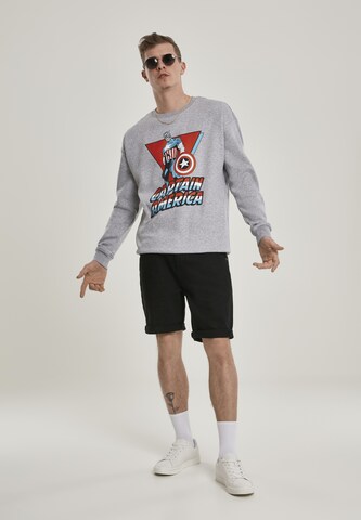 Mister Tee Sweatshirt 'Captain America' in Grijs: voorkant