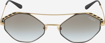 Ochelari de soare de la VOGUE Eyewear pe auriu