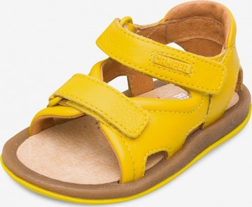 Chaussures ouvertes 'Bicho' CAMPER en jaune : devant