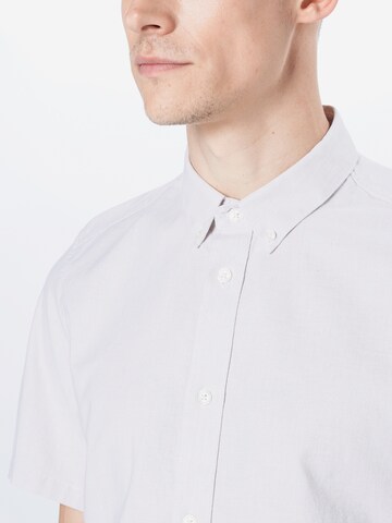 Regular fit Camicia di BURTON MENSWEAR LONDON in bianco