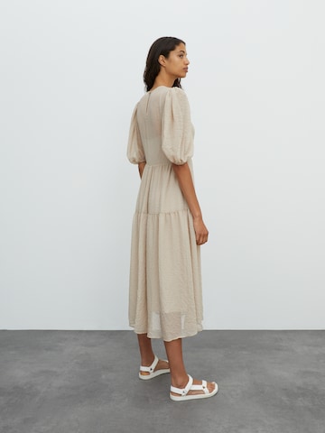 EDITED Dress 'Ellen' in Beige