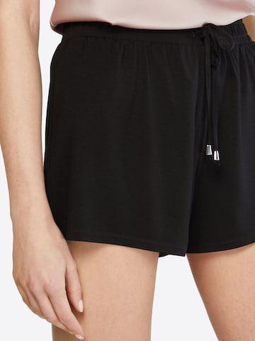 ABOUT YOU Loosefit Shorts 'Inken' in Schwarz