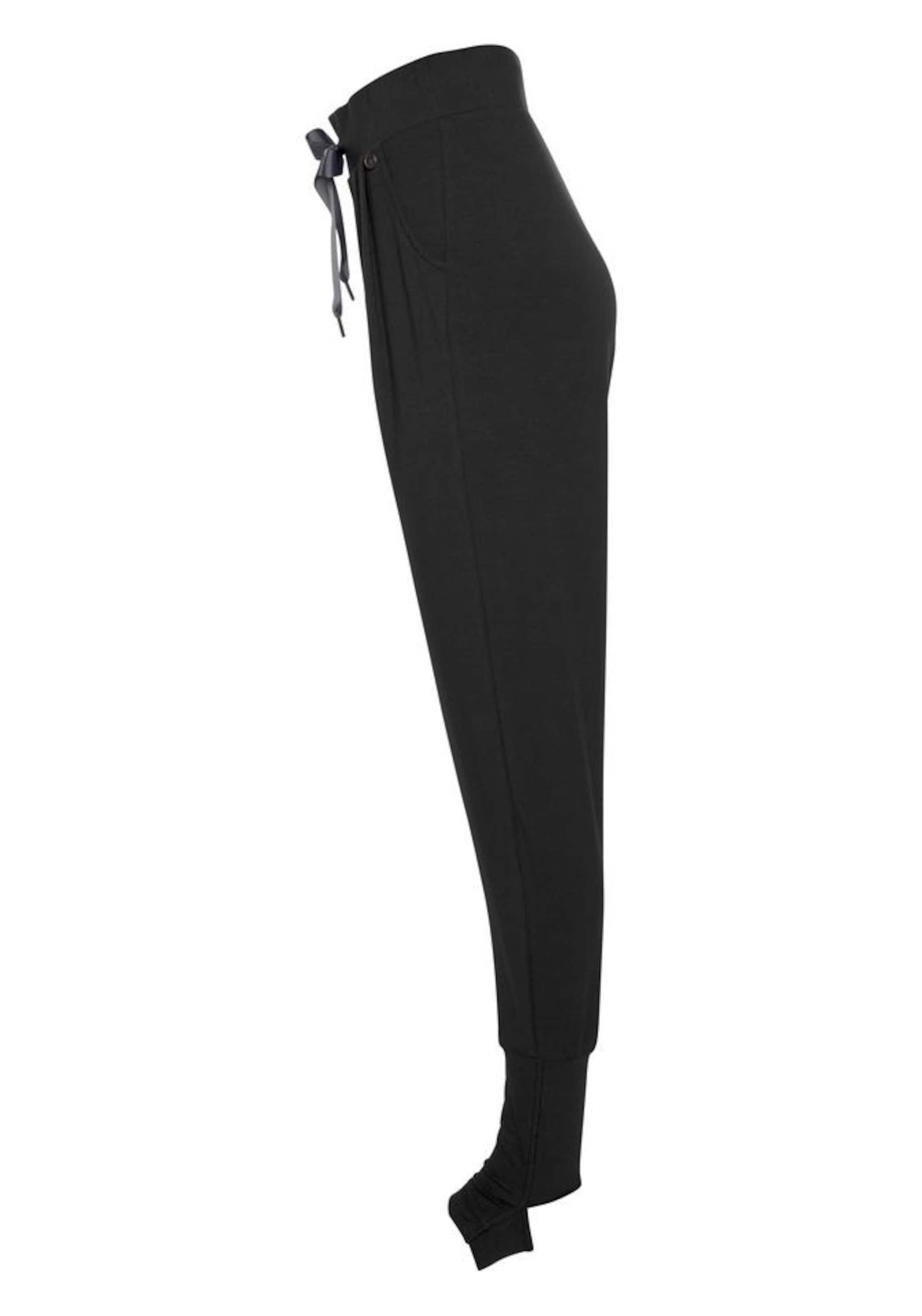 OCEAN SPORTSWEAR Tapered Workout Pants in Black