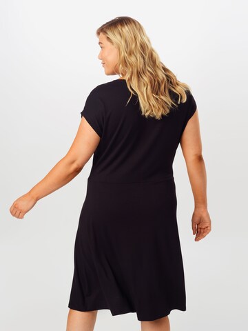 Robe ONLY Carmakoma en noir