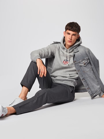 GANT - Sweatshirt em cinzento