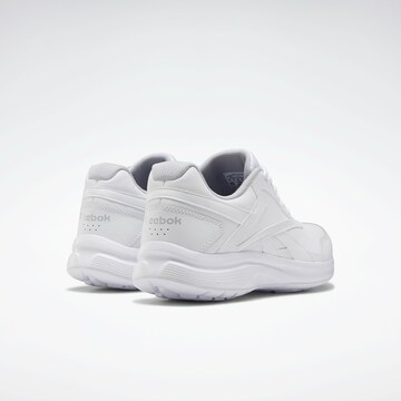 Sneaker bassa 'Walk Ultra 7 DMX Max' di Reebok in bianco