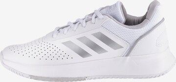 ADIDAS SPORTSWEAR - Calzado deportivo 'Courtsmash' en blanco