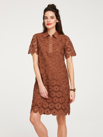 Robe heine en marron : devant