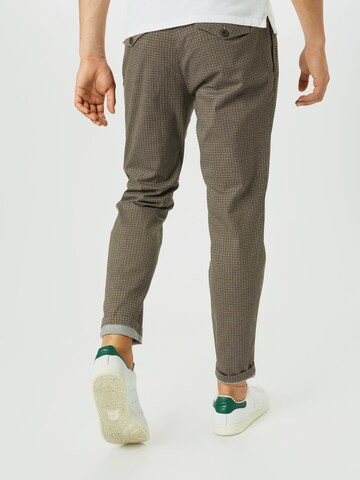 BRAX Tapered Pleat-Front Pants 'Paul' in Brown