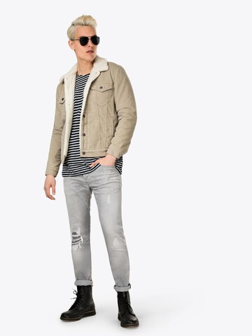 LEVI'S ® Between-season jacket 'Type 3 Sherpa Trucker Jacket' in Beige