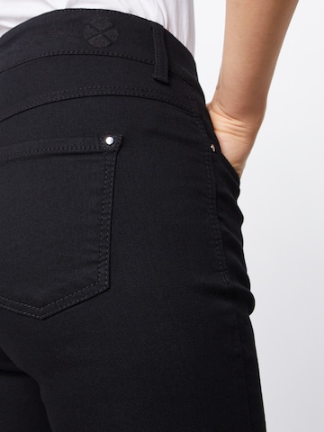 Coupe slim Jean 'DREAM' MAC en noir