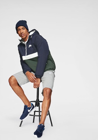 Nike Sportswear Klasický střih Tričko 'Futura' – bílá