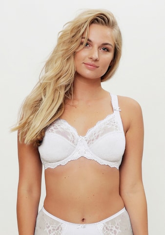 LingaDore T-shirt Bra in White: front