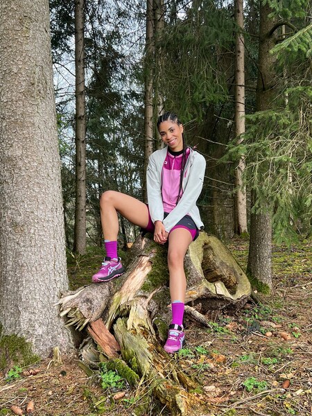 Aline - Pink Sporty Look by Asics