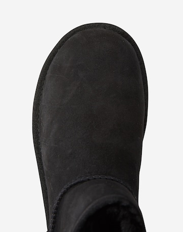 UGG Boots 'Classic Mini II' σε μαύρο