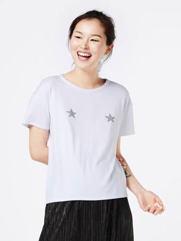 Boohoo - Camisa 'Stars' em branco: frente