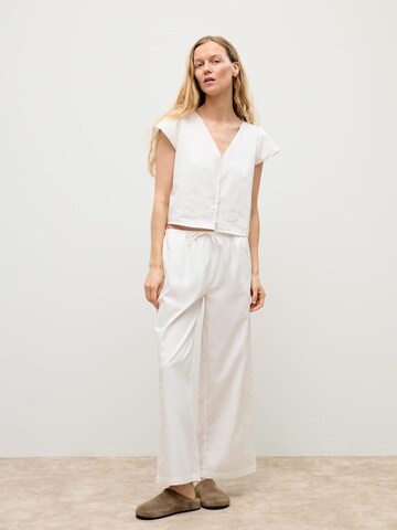 Embroidered Outfit