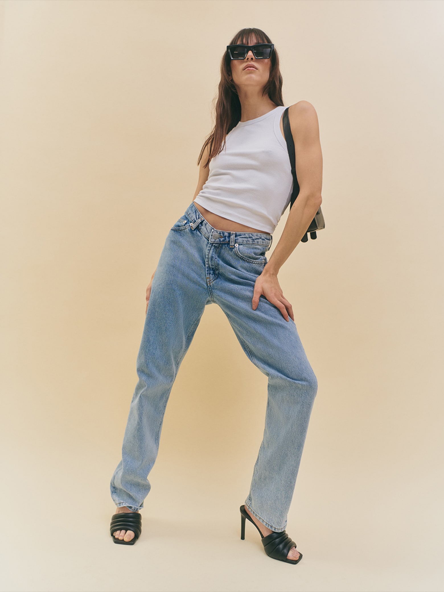 Aimee - Basic Chic Denim Look